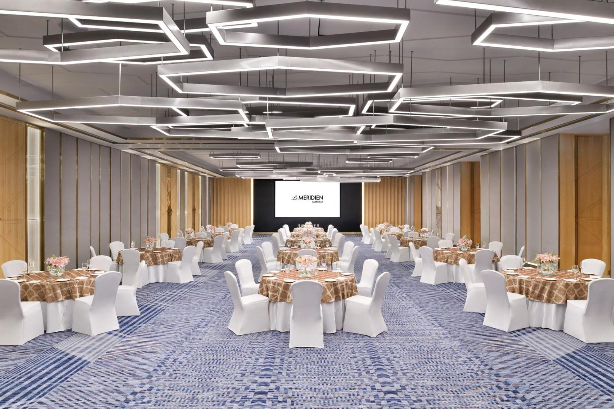 Le Meridien Amritszár Kültér fotó